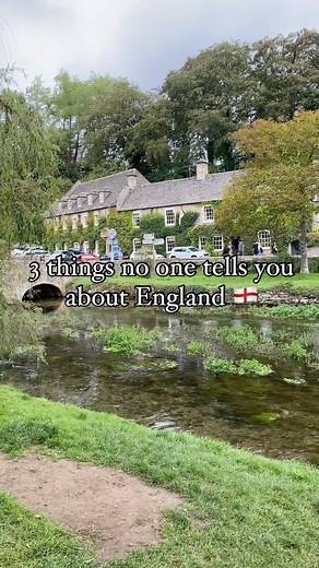 THINGS NO ONE TELLS YOU ABOUT ENGLAND🏴󠁧󠁢󠁥󠁮󠁧󠁿 *Warwickshire edition* • Warwickshire has many MOST gorgeous green spaces, including @charlecotepark, Jephson Gardens in Leamington Spa, Bancroft Gardens in Stratford-upon-Avon and Caldecott Park in Rugby 🌸 • Many of the museums in Warwickshire are free! I’d highly recommend visiting the Royal Pump Rooms in Leamington Spa, @the_herbert_cov and Rugby Art Gallery and Museum 🖌️ • Heritage Open Days: Each September, many historical sites in Warwi