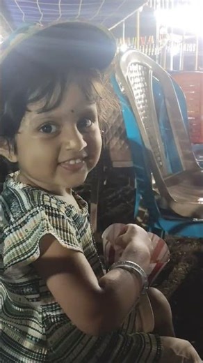 Cute baby eating popcorn🍿🍿