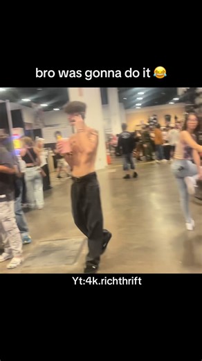 RICHTHRIFTCLIPS on Instagram: "#troll #prank #funny #raigebait #trendingreels #explorepage #funnyvideos #viralreel"