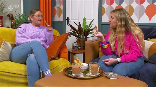 Gogglebox S20E09 - Nov 04, 2022