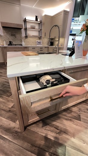 Did you know? Docking Drawer in-drawer electrical outlets are available through Häfele! Häfele is an experienced specialist for intelligent hardware and fitting systems, lighting and electronic access control systems. You can find Docking Drawer solutions for USA, Canada, UK, Ireland, Australia, and New Zealand through Häfele! Visit our site or @HafeleAmerica to learn more! #Hafele #HafeleHome #HafeleStorage | Docking Drawer