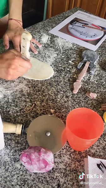 Cake Decorating with Fondant: Step-by-Step Guide