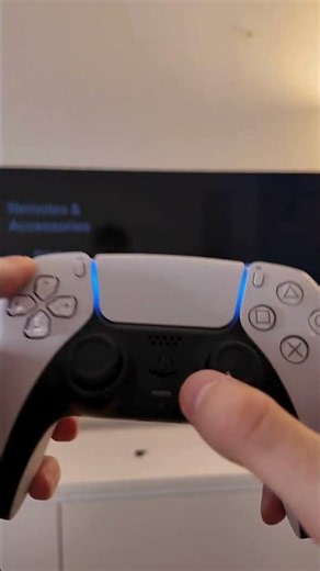 How To Connect PS5 Controller To Any TV (Quick Guide)