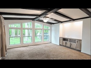 Beautiful Manufactured home with drywall/molding package