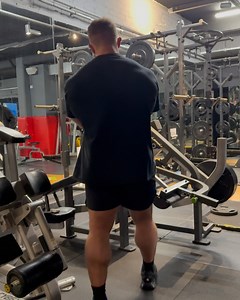 Andy Scott Bodybuilder on Reels