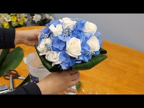 How to Make a Bridal Bouquet. Blue Flowers.