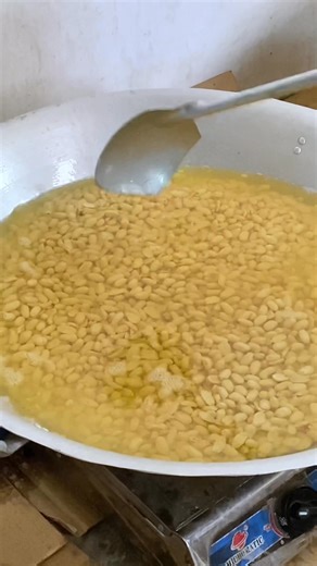 1.2M views · 9.2K reactions | This is how I cook the peanuts 樂 #titacelpeanutbutter #titacelhomemadepeanutbutter #homemadepeanutbutter #peanutbutter #foodph #snackph #businessph | Tita Cel’s Food Products | Facebook