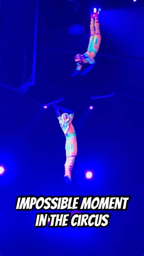 Trapeze action #trapeze #freedom #performance #artist #circus #gymnast #show #flying #shorts