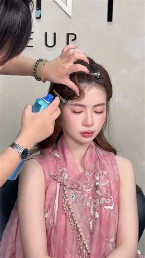 Effortless DORA Style: A Perfect Fit for Anybody