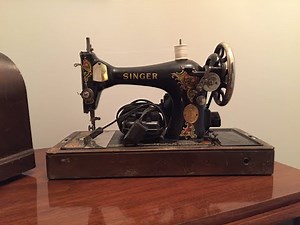Antique Singer Sewing Machine Repair part 1