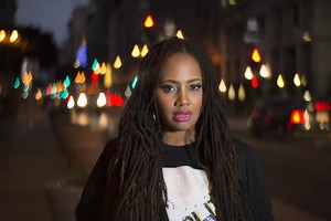 HW Pick: Lalah Hathaway Performs "Angel" Live (video)