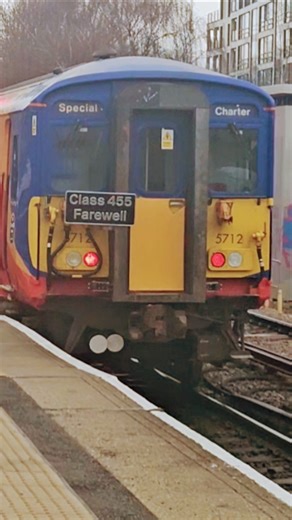 SWR Class 455 Farewell Tour passing.