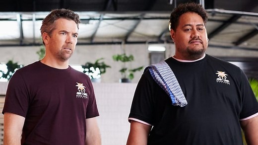 Colin From Accounts S02E02 - Bacon In The Drawer