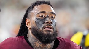 Commanders' locker room leader must rise now before it’s too late