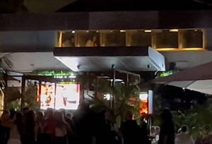 'This is gross': Anger over Auckland bar's 'loo with a view'