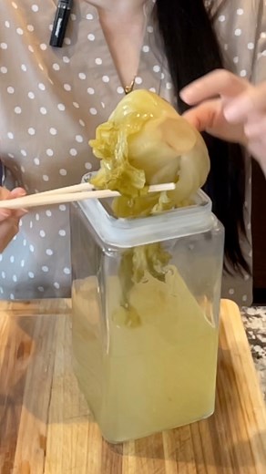 My Pickled Mustard Green * It’s perfect with fried chicken wings 😄 | Ly Cooks