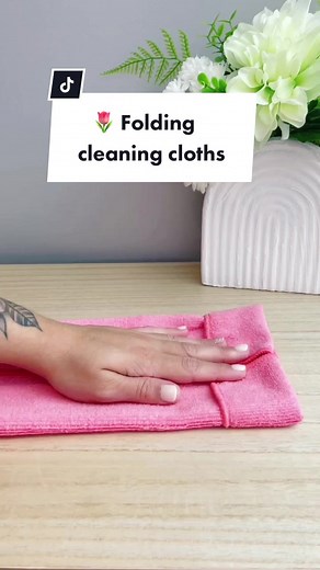 Reply to @range.roving 🥺 I know this seems a little extra, but extra can be nice sometimes 💕 #foldinghacks #laundrytok #laundrytips #folding