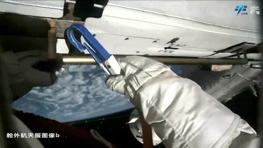 25K views · 1.4K reactions | 六‍Don't miss the Shenzhou XIX crew members' first #spacewalk. Check out the review! [/CMS] | Chinese Space Station | Facebook