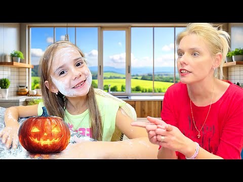 Part 5 🥳 HOLIDAY PARTY 🤩 in one COLOR 🌈 24 HOURS ⏰ HALLOWEEN VS CHRISTMAS