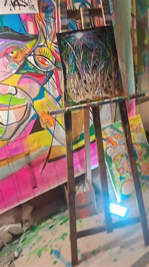 alien paintings Www.darrynrae.com #ufosighting #abstractart