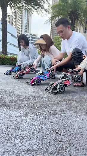 F1 4-Drive Remote Control Racing Car: Speed & Precision