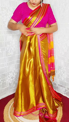 Saree draping triks #sareedraping #sareelove #saree #sareefashion #sareelovers #sareesofinstagram #sareeblouse #sareestyle #sareelover #sareeindia #sarees #sareecollection #sareeblousedesigns #sareeaddict #onlineshopping #silksarees #sareepact #fashion #indianwear #sareenotsorry #silksaree #ethnicwear #handloom #sareeinspiration #traditional #sareeblogger #indianwedding #sareeseduction #indianfashion #silk | style by prayu