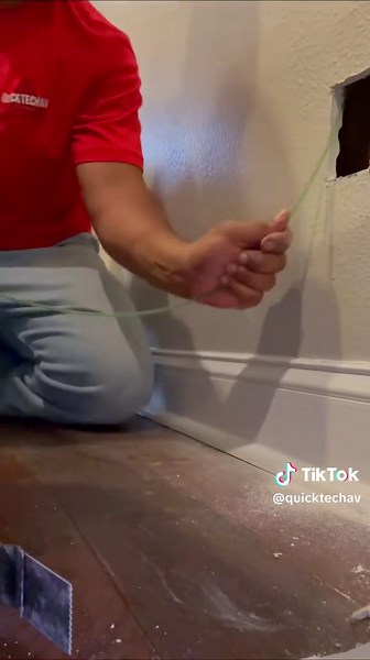 How to drop a cable in your single story home 🏡 #walldrop #howto #diy #quicktechav #onthisday