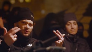 VIDEO. Mort de Nahel : l'adolescent avait tourné dans un clip de Jul, le rappeur rend hommage à un "petit frère"