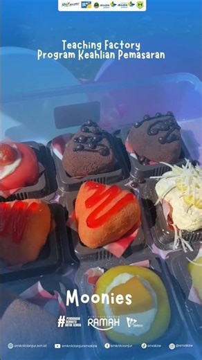 Tefa Program Keahlian Pemasaran Produk Kue Mini Moonies