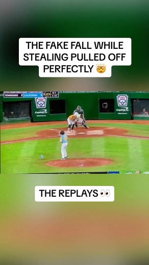 They literally practiced this - #baseball #baseballlife #baseballseason #fyp #mlb #baseballgame #prospectdugout #sports | Prospect Dugout