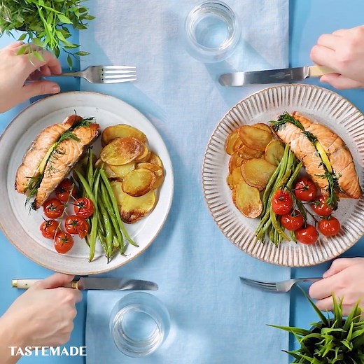 451K views · 1.1K reactions | This herb-baked salmon with potatoes is the easy sheet-tray dinner you need to try. | Tastemade | Facebook
