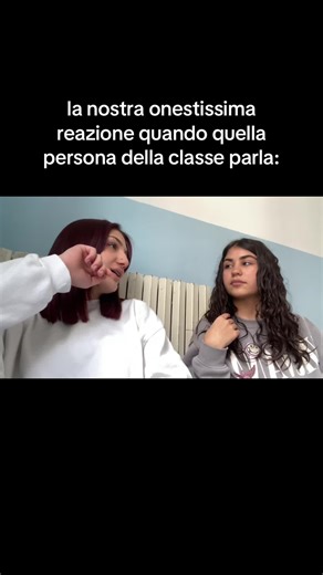 da specificare QUELLA ragazza 😂@_francy_priv @sofiaa #perteeee #virale #scuola #lanostraonestareazione #tantilike