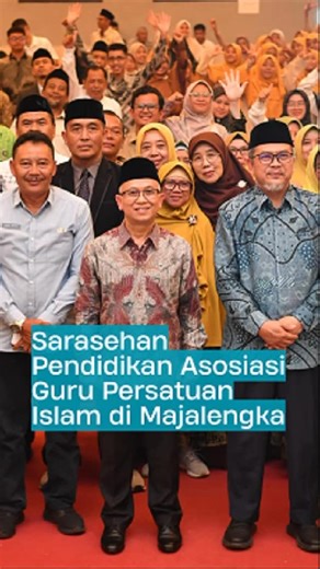 Prof. Atip Latipulhayat on Instagram: "Organisasi profesi guru harus berorientasi pada peningkatan profesionalisme guru. Organisasi harus mendukung penuh pengembangan SDM guru di seluruh tingkatan dan jenjang sekolah. Maka, kehadiran PGRI, Pergunu, IGI, ISPI, AG Persis dan seterusnya tentu sangat baik untuk menjaga martabat guru, menyatukan gerak langkah, melakukan advokasi dan tentu meningkatkan profesionalisme melalui banyak program pelatihan."