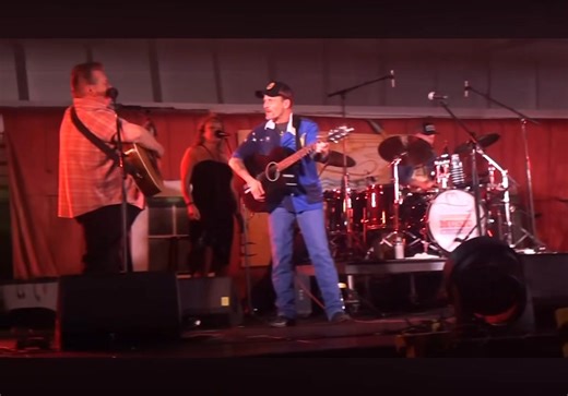 Noel and Ben Haggard “The Runnin Kind/Fugitive” from the Country Music Boat Cruise 📷. Jorgen Petersen. #merlehaggard #countrymusic #countrymusiccruise | Noel Haggard