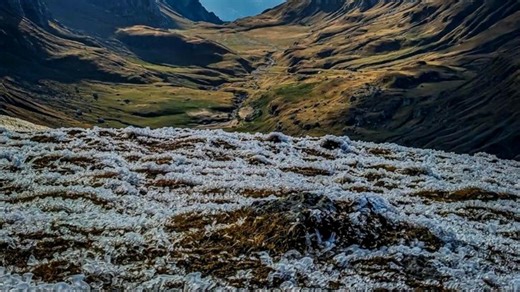 Primul strat de zapada loveste Romania. Ce localitati au facut deja cunostinta cu omatul