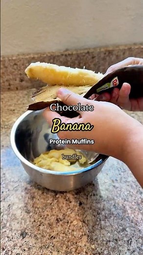 Chocolate + banana protein muffins | Easy healthy breakfast recipe