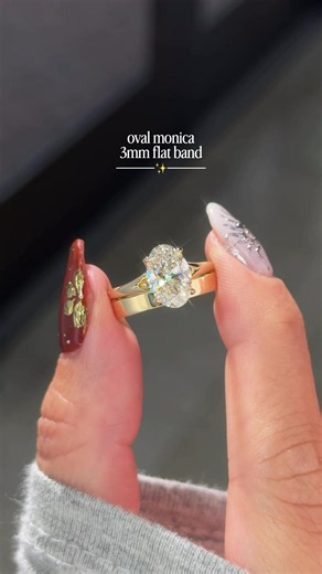 A wedding set for minimalists and the girlies who don’t usually wear jewelry ✨ Simple gold pieces with a subtle taper on the engagement ring for some added detail 🫶 Would you say yes? 🥰 💌 Send this to him to drop a hint 😉 💖 Save for future reference 💍 🛍️ Shop now at PrincessBrideDiamonds.com