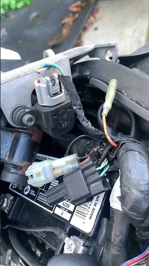 Tip over sensor location for 2005 Kawasaki ninja zx6r 636