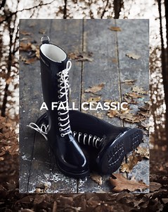 10K views · 81 reactions | Did you know, that our classic rubber boots are made by hand and produced in Europe? With cotton-fleece lining and a heat insulating innersole, they will keep you warm and comfortable in any weather. | ILSE JACOBSEN • Hornbæk | Facebook