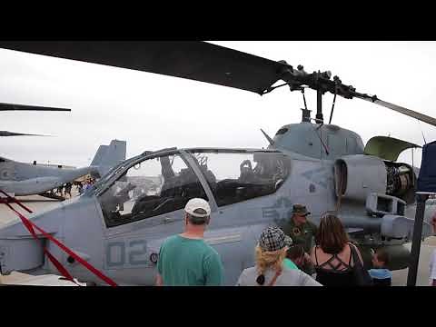 AH-1W Super Cobra walkaround at Joint Base McGuire-Dix-Lakehurst Air Show 2018