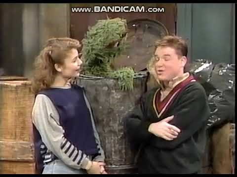 Rocket Classic Sesame Street Sloppy Jalopy Gina Car from Key Very Happy Oscar and Mike