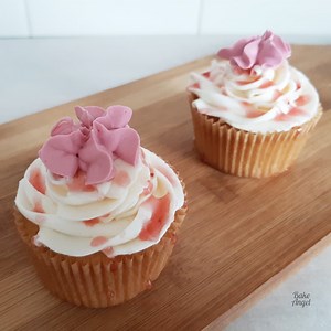 Dairy Free Egg Free Vanilla Cupcakes