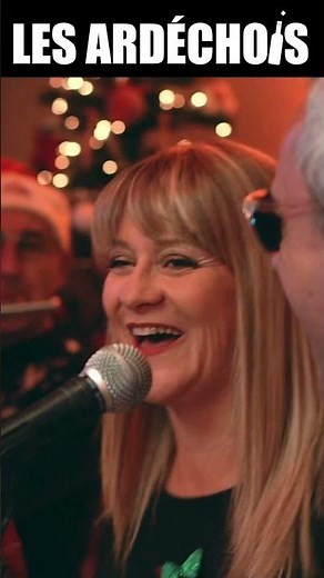 PETIT PAPA NOEL ROCK 🎅🏻 Les Ardéchois - Chanson de Noël 2024 - Tino Rossi #noël #chanson #noel