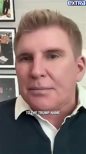 Todd and Julie Chrisley react to backlash over them being on “The Masked Singer” — they say the controversy is more about “the Trump name.” | Extra