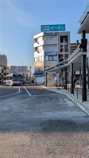 高蔵寺駅南口で、開業２５周年ヘッドマーク付きのゆとりーとラインを撮影したことだ！！！！！
