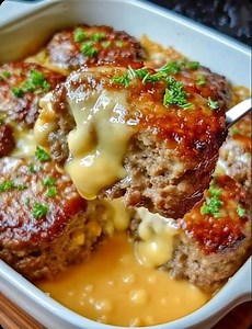 Amish Hamburger Steak Bake Recipe This Amish Hamburger Steak Bake is pure comfort food—a warm, hearty classic everyone at the table will crave. Tender hamburger patties are lightly seasoned, pan-seared for flavor, and baked in a rich, homemade gravy. With its simple prep and homestyle taste, this dish is perfect served over mashed potatoes or buttered noodles for a true one-pan family favorite. Ingredients For the Hamburger Steaks 2 pounds lean ground beef 1/2 cup plain breadcrumbs 1/4 cup milk 