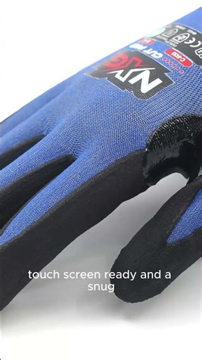 Glove Highlight - HV C-5133.Protection that moves with you.