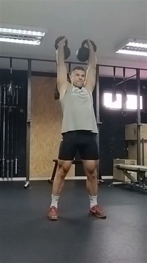 kb push press #kettlebell #motivation #bodyarmor