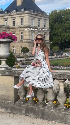 Zoë Gordon on Instagram: "life is actually a “fashion show”, so enjoy it darling ✨ . . . #fashionshow #thisisnotafashionshow #girlsrelate #girlythings #relatable #trend #paris #france"