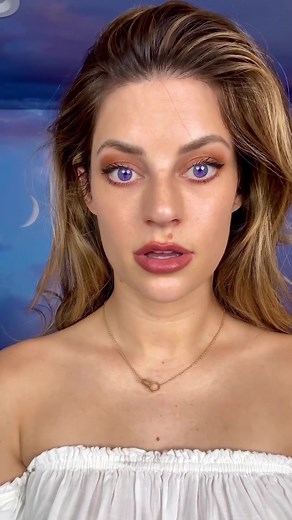 Hannah Stocking Eye Trick: Which Colors Your Favorite?
